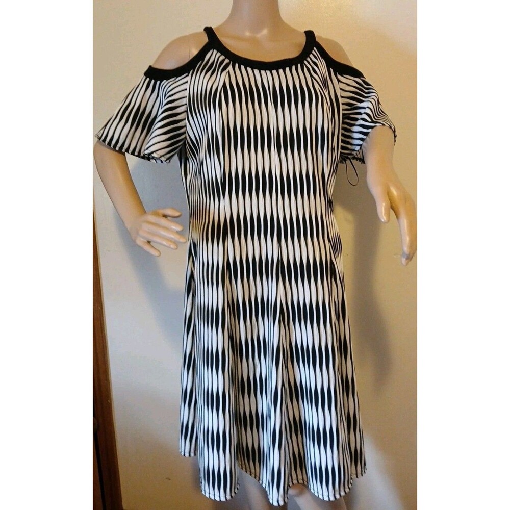 Danny & Nicole Black & White Aztec Cold Shoulder  Fit & Flare Dress Womens 16